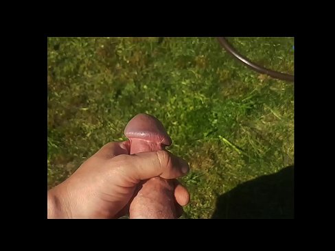 ❤️ Hottie si fa scopare a figa rosa è cums cun un squirt in un giardinu d'estate Pornografia dura à noi % co.banglablog.top% ﹏
