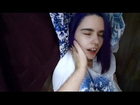 ❤️ Truvò a mo surella in l'armadiu è l'aiutò à cum Pornografia dura à noi % co.banglablog.top% ﹏